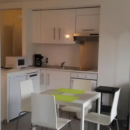 アパート Esterel *